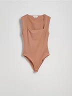 Koszulki i topy damskie - Reserved - Gładkie body - beżowy - miniaturka - grafika 1