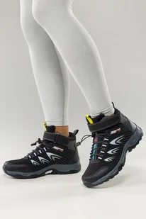 Czarne buty trekkingowe damskie na bieżnikowanej podeszwie z regulowaną elastyczną sznurówką białe wstawki softshell Casu 2310-11W - Buty trekkingowe damskie - miniaturka - grafika 1