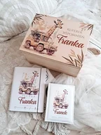 Pamiątka Chrztu Świętego - ZESTAW ŻYRAFA z personalizacją, prezent na Chrzest, roczek, narodziny chłopca - miniaturka - grafika 1