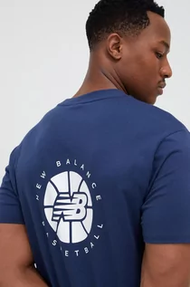 Koszulki męskie - New Balance t-shirt bawełniany kolor granatowy z nadrukiem - grafika 1