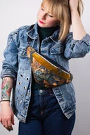 Nerki - Granatowa damska nerka w kwiaty vintage KOLOROWY OBRAZ - miniaturka - grafika 1