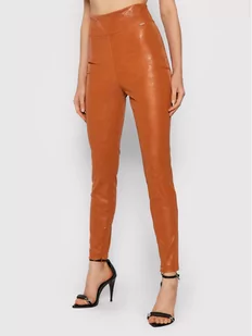Guess Spodnie z imitacji skóry Priscilla W1BB08 WE5V0 Pomarańczowy Extra Slim Fit - Spodnie damskie - miniaturka - grafika 1