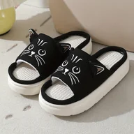 Kapcie damskie - TEMU Casual Cartoon Slip-on Spodnia Część Z Tkaniny Wewnętrzna Część Z Tkaniny Podeszwa TPR Wewnętrzna Część Z Tkaniny Losowy Nadruk Czarny Kot - miniaturka - grafika 1