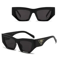 Okulary przeciwsłoneczne - Damskie okulary przeciwsłoneczne z filtrem UV400 - SV104 czarne - miniaturka - grafika 1