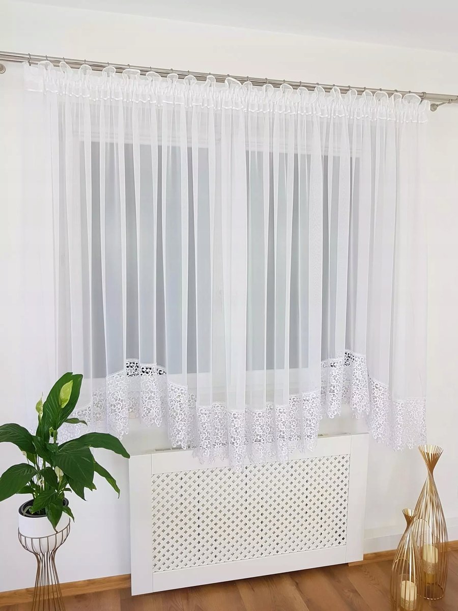 FIRANA Z GIPIURĄ 30CM USZYTA W 