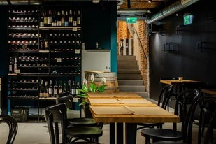 Voucher do Wine Garage w Krakowie - Czasopisma - miniaturka - grafika 1