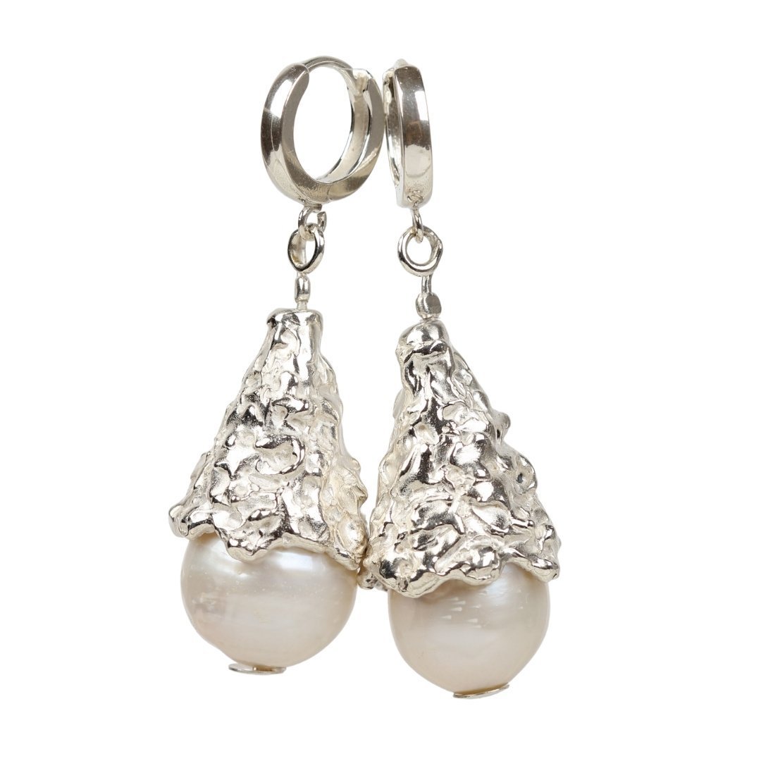 SREBRNE KOLCZYKI Z PERŁAMI BAROKOWYMI ORGANICA