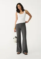 Spodnie damskie - Stradivarius Eleganckie dzwony Ciemnoszary 40 - miniaturka - grafika 1