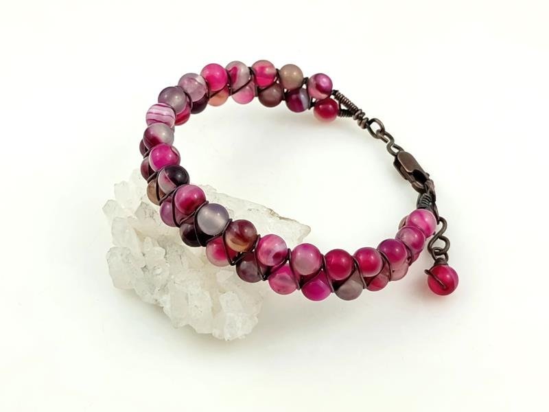 Bransoletka miedziana z agatem, obwód od 17.5 do 19 cm, waga 20 gram, znak Byka, Skorpiona, Bliźniąt, rękodzieło