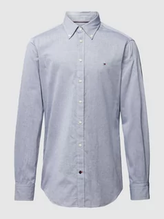 Koszule męskie - Koszula biznesowa o kroju Slim Fit z kołnierzykiem typu button down - grafika 1