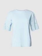 Koszulki i topy damskie - T-shirt z haftem angielskim model ‘YASLEX’ - miniaturka - grafika 1