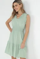Sukienki - Miętowa Sukienka z Falbankami i Marszczoną Gumką w Pasie z Wiskozy Falirina - Born2be - miniaturka - grafika 1