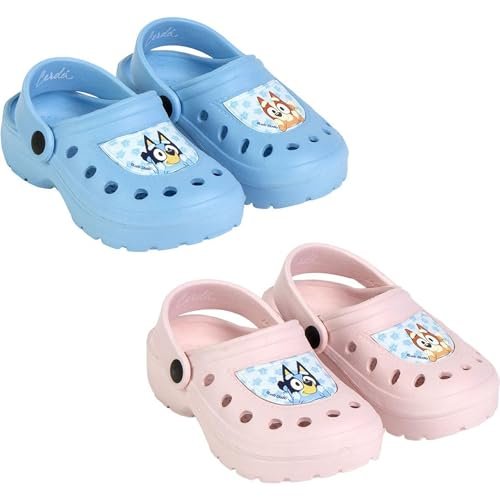 CERDÁ LIFE'S LITTLE MOMENTS Chodaki Bluey dla dzieci Oficjalnie licencjonowane buty Wygodne ergonomiczne antypoślizgowe podeszwy i ekskluzywny design, Niebieski, 28/29 EU