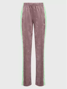 adidas Spodnie dresowe HM1518 Brązowy Regular Fit - Spodnie sportowe damskie - miniaturka - grafika 1