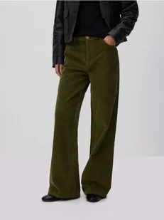 Reserved - Sztruksowe spodnie - zielony - Spodnie damskie - miniaturka - grafika 1