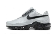Buty sportowe męskie - Nike Air Max Plus Tiempo Wolf Grey Black - miniaturka - grafika 1