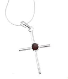 Srebrny krzyżyk z bursztynem - Biżuteria religijna - miniaturka - grafika 1