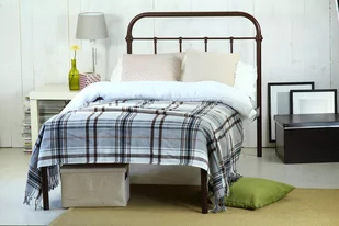 Łóżko metalowe jednoosobowe "Ivo" jeden szczyt - Łóżka Łóżko metalowe jednoosobowe "Ivo" jeden szczyt - Łóżka - miniaturka - grafika 1