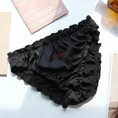 Majtki damskie - Satynowe figi z napisem - miniaturka - grafika 1