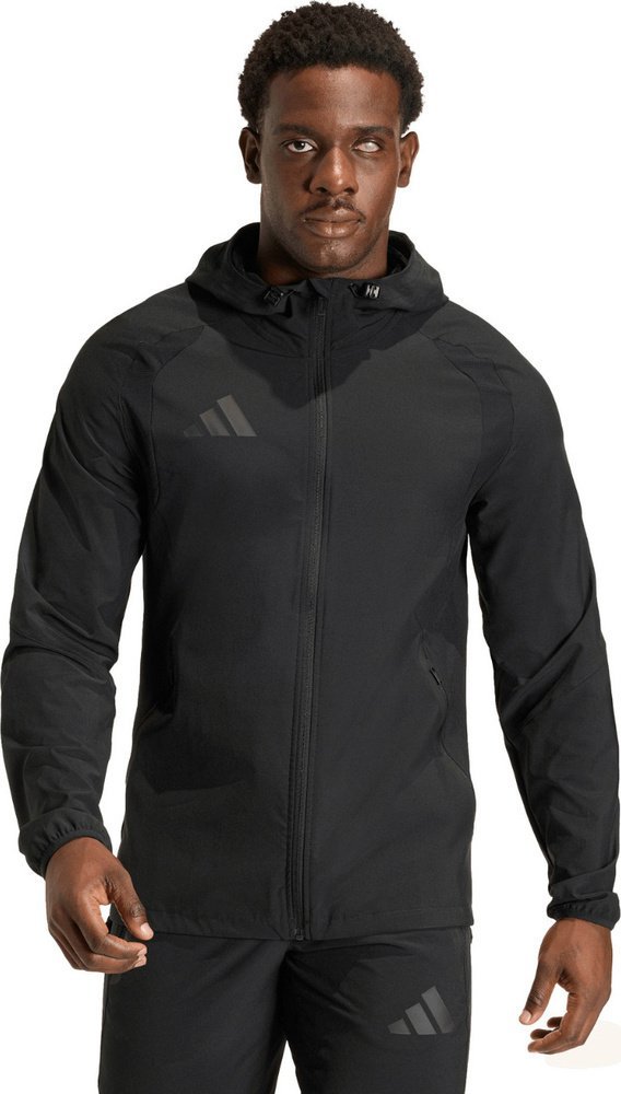 Kurtka męska Berg Outdoor Kurtka męska adidas Tiro 26 Travel Windbreaker czarna JM5539 S