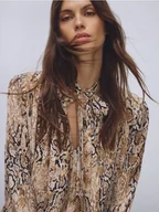 Bluzki damskie - Reserved - Bluzka w zwierzęcy wzór - wielobarwny - miniaturka - grafika 1