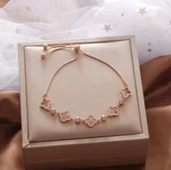 Bransoletki - Różowe Złoto Bransoletka Czterolistna Koniczyna Cyrkonie Stal Szlachetna - miniaturka - grafika 1