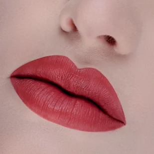 SIGMA Sigma - LIQUID LIPSTICK - Pomadka do ust w płynie - FABLE - 5,7 G - Szminki - miniaturka - grafika 6
