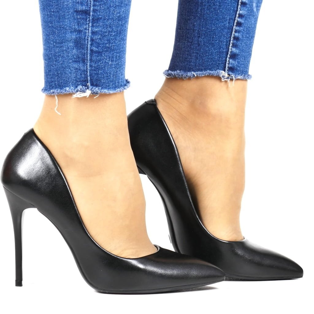 DAMSKIE SZPILKI WYSOKIE CZÓŁENKA COMER AH51 CZARNE MATOWE