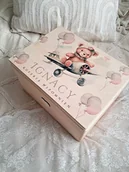 Pamiątka Chrztu Świętego - MIŚ W SAMOLOCIE metryczka urodzenia kuferek wspomnień drewniane pudełko - miniaturka - grafika 1