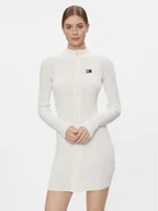 Sukienki - Tommy Jeans Sukienka dzianinowa Badge DW0DW17525 Biały Slim Fit - miniaturka - grafika 1