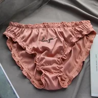 Majtki damskie - Satynowe figi z napisem - miniaturka - grafika 1