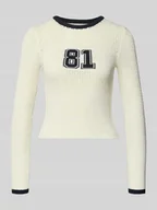 Swetry damskie - Sweter o kroju slim fit z imitacji dzianiny - miniaturka - grafika 1