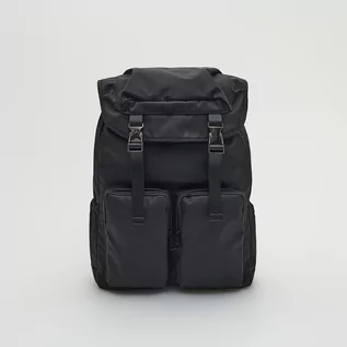 Torby męskie - Reserved Pojemny plecak z kieszeniami - Czarny - grafika 1