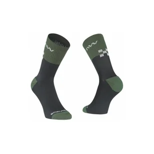 Skarpety rowerowe mtb NORTHWAVE EDGE zielono czarne - Skarpetki kolarskie - miniaturka - grafika 1