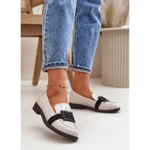 Lakierowane mokasyny z ozdobą Vinceza Grey szare - Mokasyny damskie - miniaturka - grafika 1