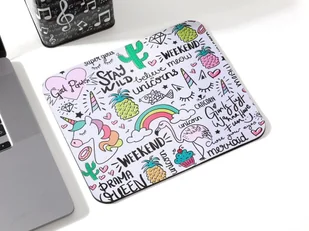 Podkładka pod mysz z jednorożcem - Podkładki pod mysz - miniaturka - grafika 1