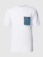 Koszulki męskie - T-shirt o luźnym kroju z kieszenią na piersi model ‘TEAM POCKET’ - miniaturka - grafika 1