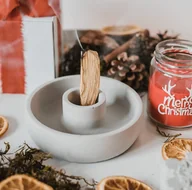 Kadzidła i dodatki - Świąteczny zestaw Palo Santo z drewienkiem 25g - miniaturka - grafika 1