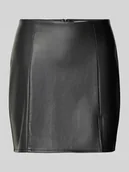 Spódnice - Spódnica mini z imitacji skóry z rozcięciem model ‘LENI’ - miniaturka - grafika 1