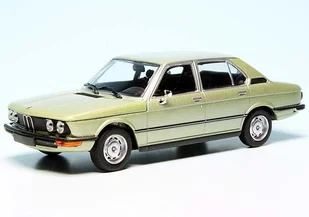 Minichamps Bmw 520 Limousine (E12) (1974) 1:43 Minichamps - Samochody i pojazdy dla dzieci - miniaturka - grafika 1