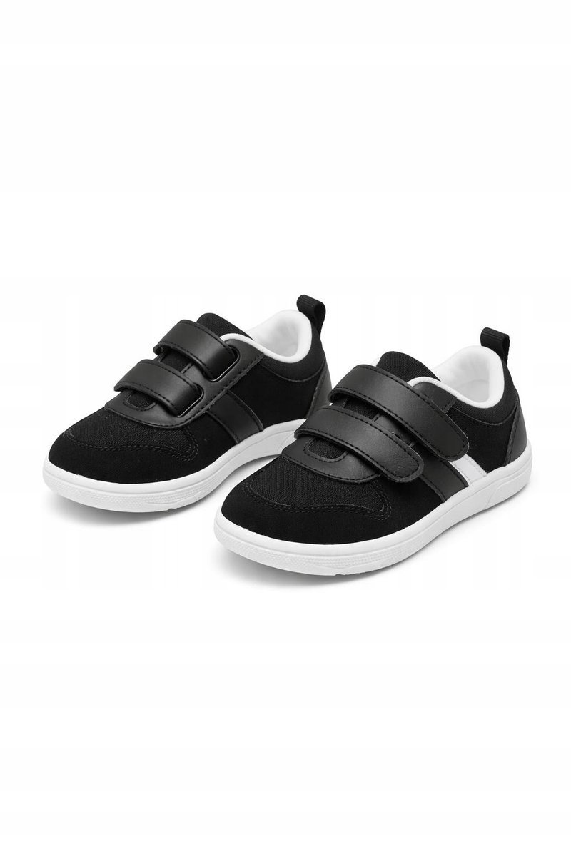 STQKIDS CZARNE SPORTOWE BUTY DZIECIĘCE NA RZEPY Z BIAŁĄ PODESZWĄ 23 16KA