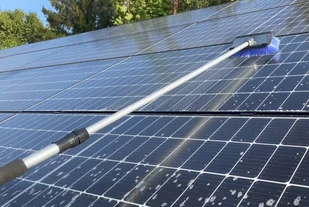 Płyn do mycia paneli solarnych i instalacji fotowoltaicznych PREMIUM 5L VOLT POLSKA - Akcesoria do kolektorów i fotowoltaiki - miniaturka - grafika 7