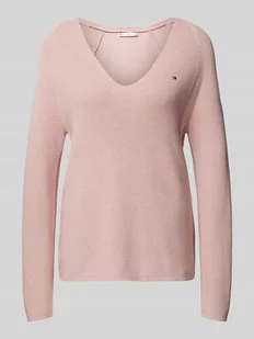 Sweter z dzianiny z wyhaftowanym logo - Swetry damskie - miniaturka - grafika 1