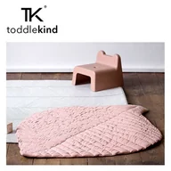 Maty edukacyjne - Toddlekind Mata do zabawy z bawełny organicznej w kształcie liścia Leaf Mat Sea Shell - miniaturka - grafika 1