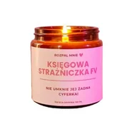 Świece - Świeczka sojowa Księgowa Strazniczka FV - miniaturka - grafika 1