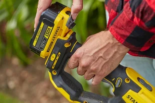 Stanley Podkaszarka akumulatorowa FATMAX SFMCST933B 18V v20 - Podkaszarki - miniaturka - grafika 10