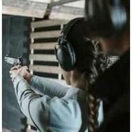 Vouchery - Strzelanie na strzelnicy  Krotoszyn - miniaturka - grafika 1