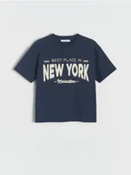 Koszulki dla chłopców - Reserved - Bawełniany t-shirt z nadrukiem - granatowy - miniaturka - grafika 1