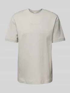T-shirt z detalem z logo model ‘TECH INTERLOCK’ - Koszulki męskie - miniaturka - grafika 1