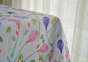 Obrusy i serwetki - Obrus drukowany kolorowe fioletowe kwiaty krokusy 75x75 - miniaturka - grafika 1